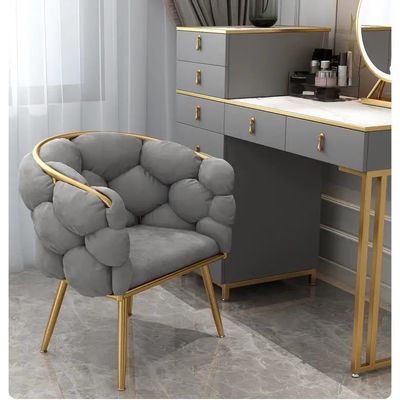 Beli Kursi Ruang Makan Berlapis Velvet Kursi Ruang Makan Berlapis Beige pembuatan online